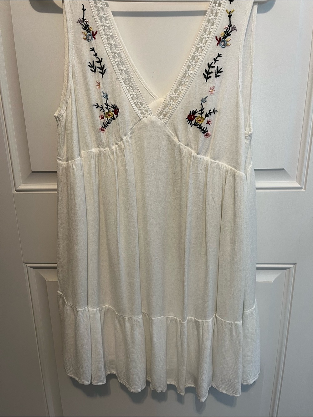 SHEIN White Tiered V-Neck Dress with Multicolor Floral Embroidery
